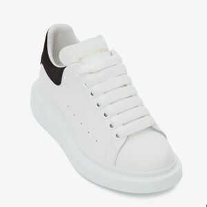 Alexander McQueen Women’s Oversized Sneakers in White / Black
